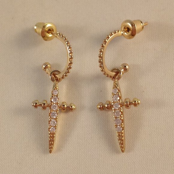 Men's 18K Yellow Gold + 925 Silver Diamond Zircon Cross Sword Stud Earrings Gift - Picture 2 of 6